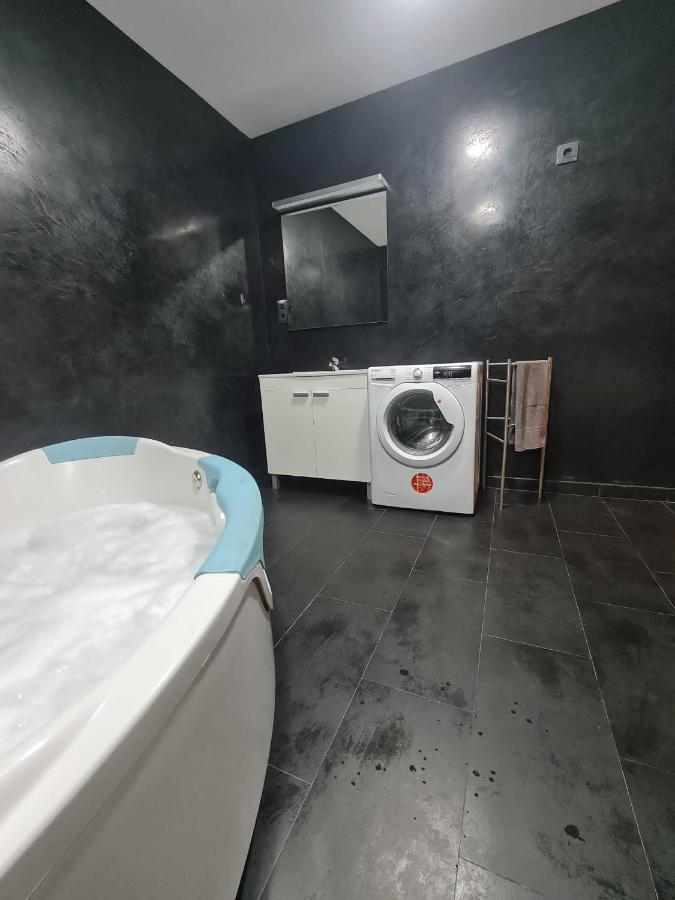 Apartamento Loft Acogedor Apartment Alhaurín de la Torre Екстериор снимка