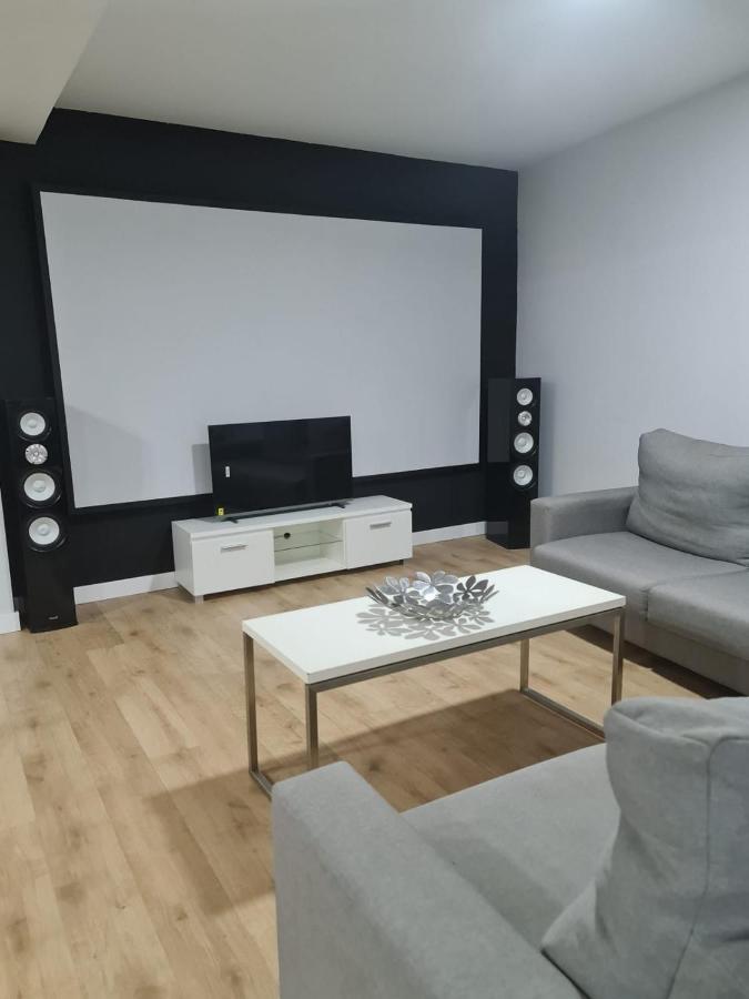 Apartamento Loft Acogedor Apartment Alhaurín de la Torre Екстериор снимка